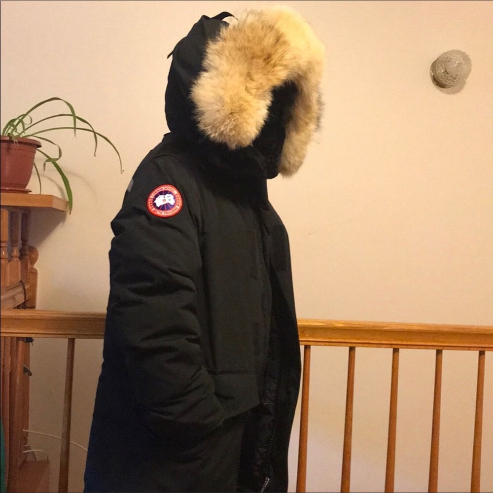 CANADA GOOSE HELI ARTIC UNISEX SIZE XXXS LAST ONE